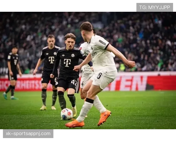 拜仁关键战表现波动对争冠形势带来变化，赛季走势面临考验